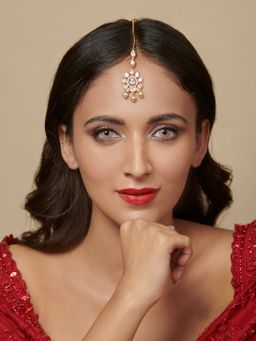 Curio Cottage - The Bridal Edit-Kundan and Pearls Maang Teeka