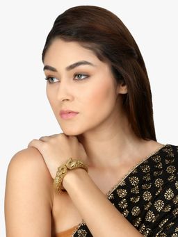 Adwitiya - Women Elephant Shaped 24K Gold Plated Embellished Designer Kada