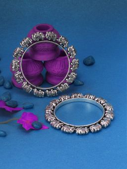 Adwitiya - Women Oxidised Silver Plated Elephant Bangles