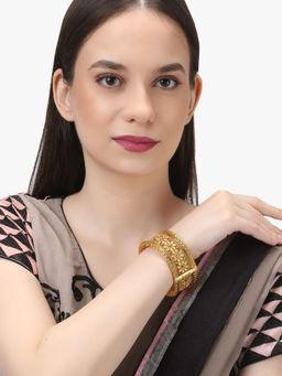 Adwitiya - Women Gold Plated Stone Studded Flower Openable Kada