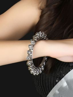 Adwitiya - Oxidised Handcrafted Shell Kada for Women