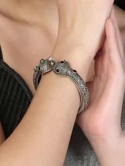 Adwitiya - Women Oxidised Silver Plated Stone Studded Kada