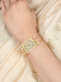 Adwitiya - Women Gold Plated Handcrafted Link Bracelet