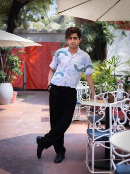 JAVINISHKA - Pastel Peach Floral Printed Sustainable Rayon Unisex Shirt