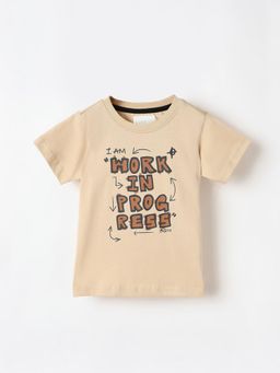 Blue Giraffe - Boys Typography Crew Neck Regular Fit T-shirt
