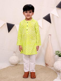 Ka-mee - Cotton Woven Kurta and Pyjama - Green