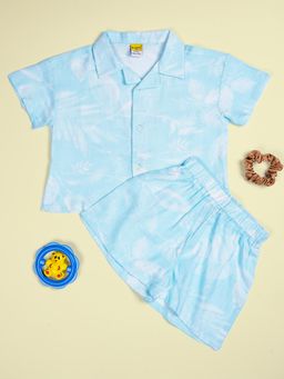 Be Awara - Girls Leaves Print Light Blue Drop Shoulder Shirt & Shorts
