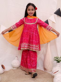 Ka-mee - Cotton Woven Kurti and Sharara With Dupatta - Pink