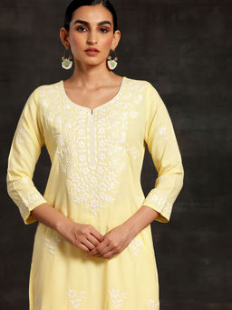 Libas - Yellow Embroidered Straight Kurta With Sweetheart Neck