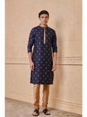 Navy Blue color option, Currently selected
