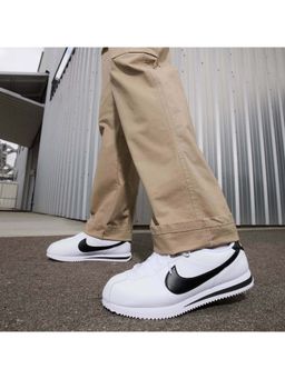 Nike - Men Cortez NSW RUNNING