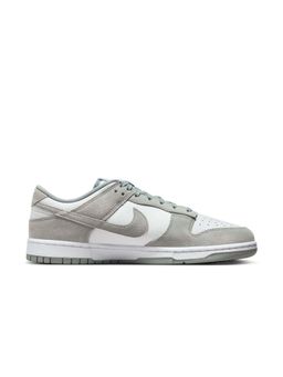 Nike - Men DUNK LOW RETRO SE Sneakers