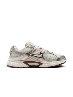 Nike - Women V5 RNR Running Shoes