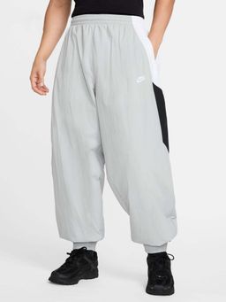 Nike - Club Trackpant
