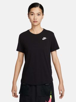 Nike - Women Sportswear Club Essentials T-shirt