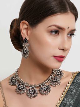 Karatcart - Black Kundan Oxidised Silver Choker Necklace Set (Set of 2)