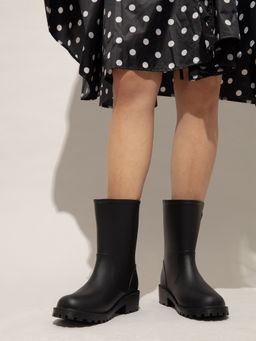Twenty Dresses by Nykaa Fashion - Black Solid Ankle Length Rain Boots