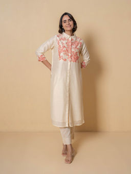 Kameez - Pearl Cream Embroidered Chanderi Kurta with Pant