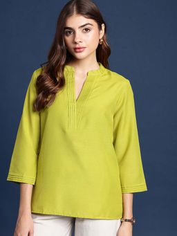 FITHUB - Green Women Solid Mandarin Collar Pleated Top