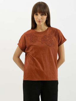 United Colors of Benetton - Round Neck Embroidered T-Shirt