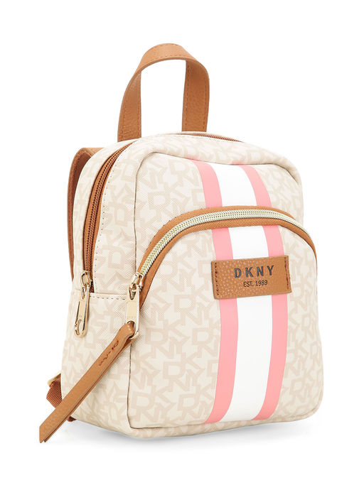 best lululemon travel backpack Lululemon Wunderlust Backpack Review | With Photos