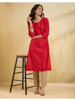 Fabindia - Women Red Cotton Silk Embroidered Straight Kurta