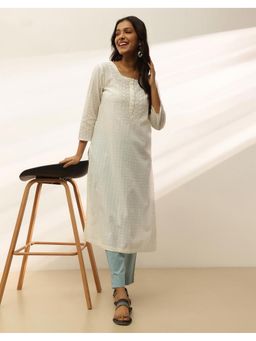 Fabindia - Women Off White Cotton Embroidered Straight Kurta