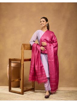 Fabindia - Magenta Tassels Silk Blend Dupatta
