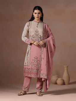 Shree - Women Wool Blend Pink Jacquard Kurta with Pant and Dupatta