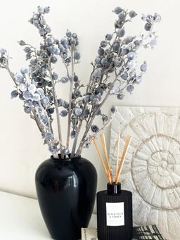 Coastal Habitat - Velvet Finish Berry on Stem (Pack of 8)