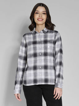 American Eagle - Women Black Checks Shirt