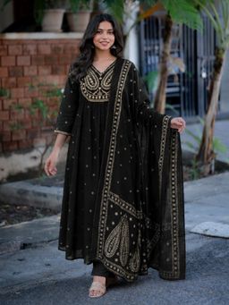 Gahan - Womens Black A Line Anarkali Kurta with Pant & Dupatta