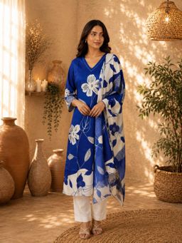 Gahan - Womens Floral Blue Printed Straight Kurta with Pant & Dupatta