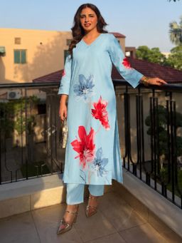 Gahan - Womens Blue Viscose Rayon Printed Straight Kurta with Pant