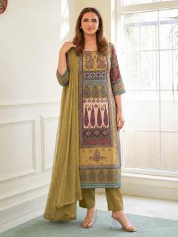 Gahan - Womens Green Viscose Rayon Printed Straight Kurta with Pant & Dupatta
