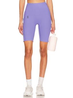 On - Performance Volt Women's Pull-On Seersucker Shorts Charcoal