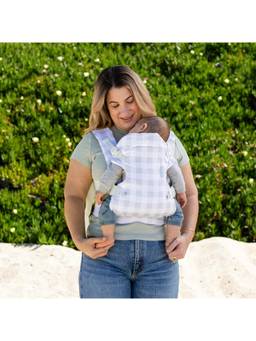 Infantino - Flip 4-In-1 Convertible Carrier Plaid (0-6 Months)