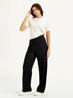 Levi's - Black Solid Relaxed Fit Trouser