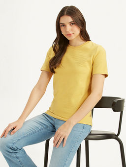 Levi's - Yellow Textured Slim Fit T-Shirt
