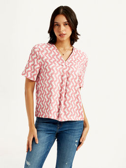 Levi's - Pink Printed Regular Fit Top