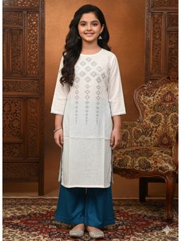 Aarika - White Embellished Cotton Blend Kurta