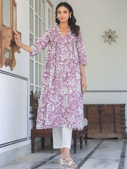 Janasya - Womens Purple Pure Cotton Floral Printed Flared Kurta