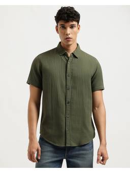 United Colors of Benetton - Men Green Solid/Plain Pure Cotton Shirt