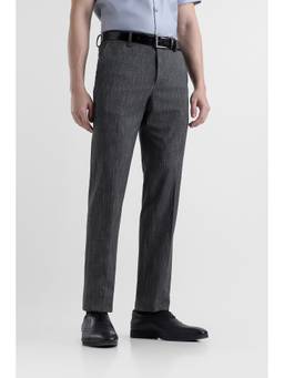 Van Heusen - Men Charcoal Solid/Plain Polyester Blend Trouser