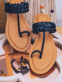 NR by Nidhi Rathi - Women Black One Toe Flats