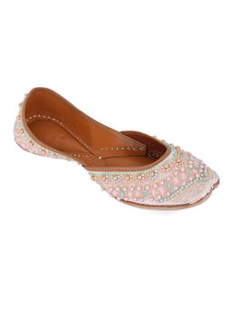 NR by Nidhi Rathi - Women Embroidered Multi-Color Juttis