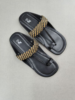 The Madras Trunk - Desi Atlas Black Kolhapuris