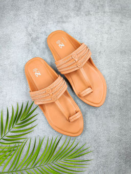 The Madras Trunk - Tarang Tan Kolhapuris