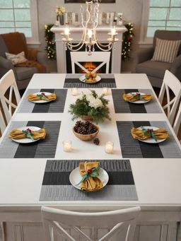 YELONA - Black Heat Resistant PVC Dining Table Mats (Pack of 6) (6 Seater)