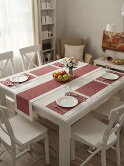 YELONA - Berry Red Heat Resistant Vinyl Table Mats & Runner Set (6 Seater)
